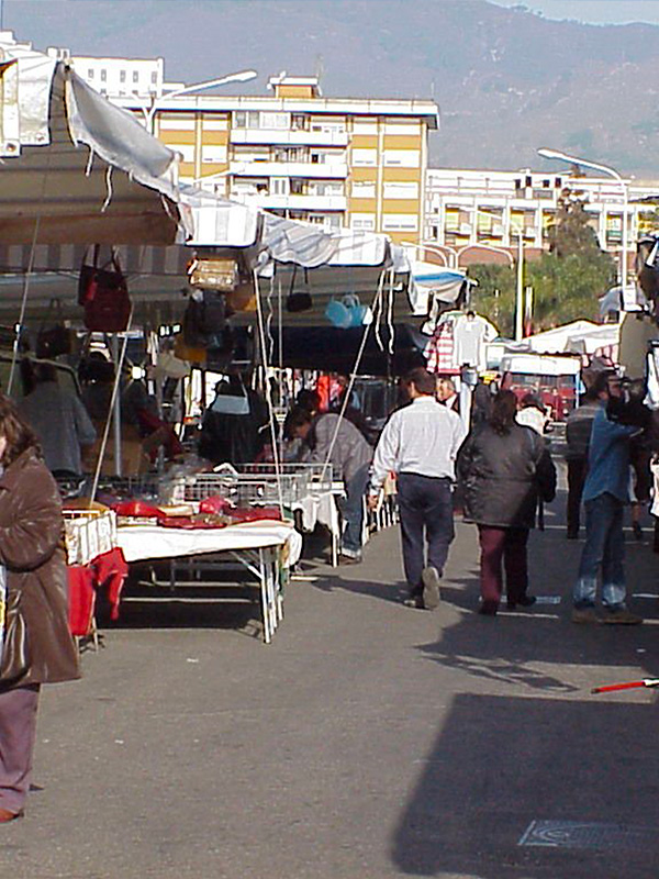 IL RITO DEL MERCATINO